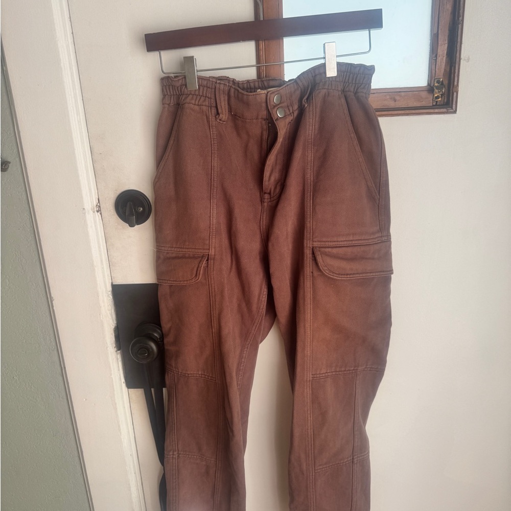 Women’s Brown Cargo Pants